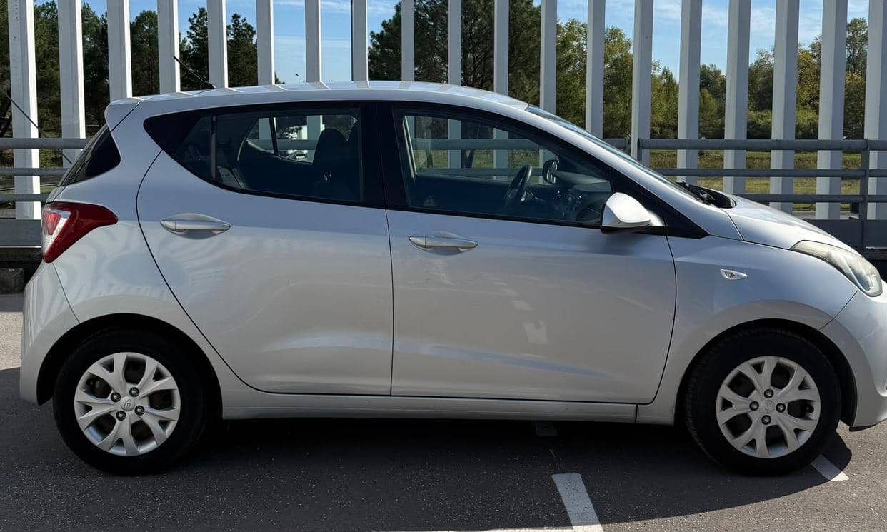 Hyundai i10 — photo 4