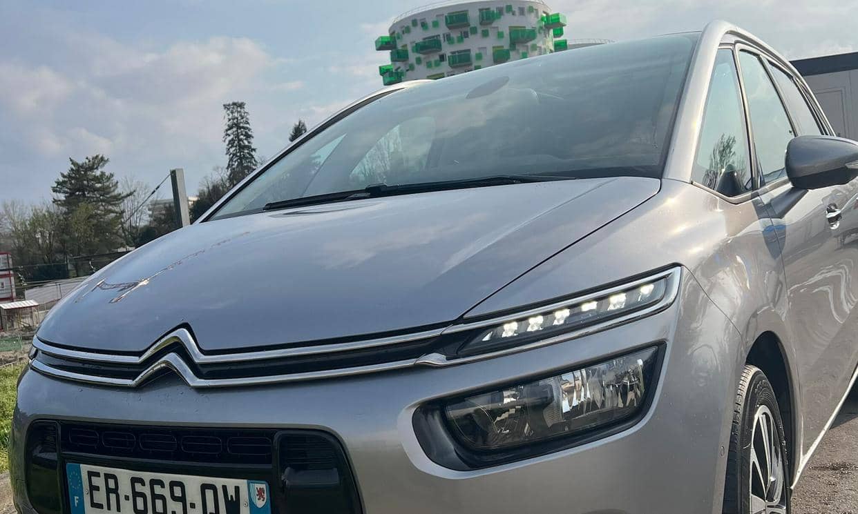 Citroen GRAND C4 PICASSO — photo 2