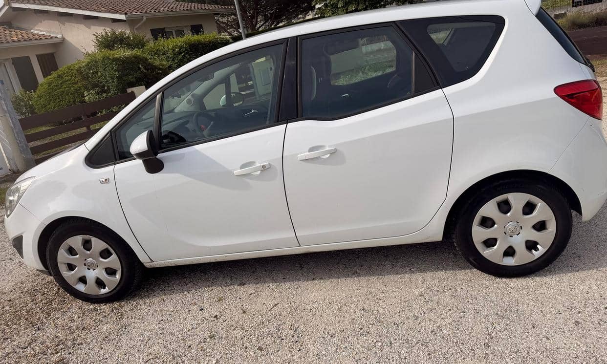 Opel MERIVA — photo 7