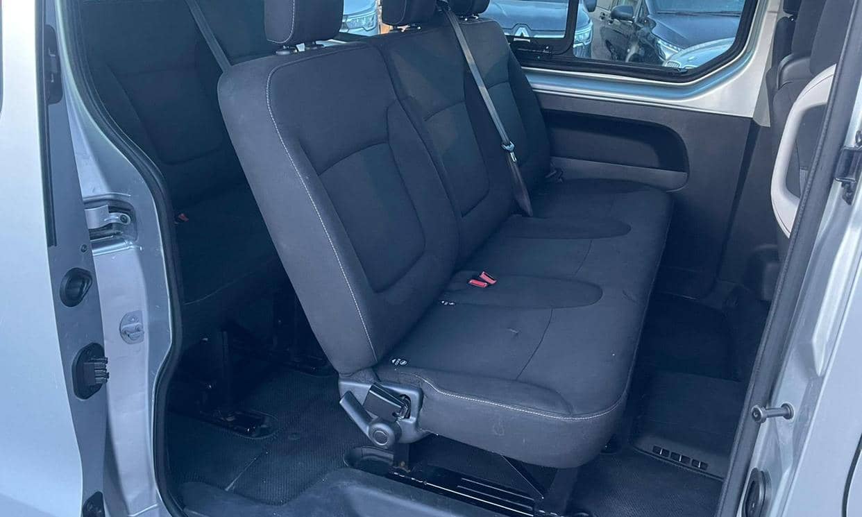 Renault TRAFIC III — photo 4