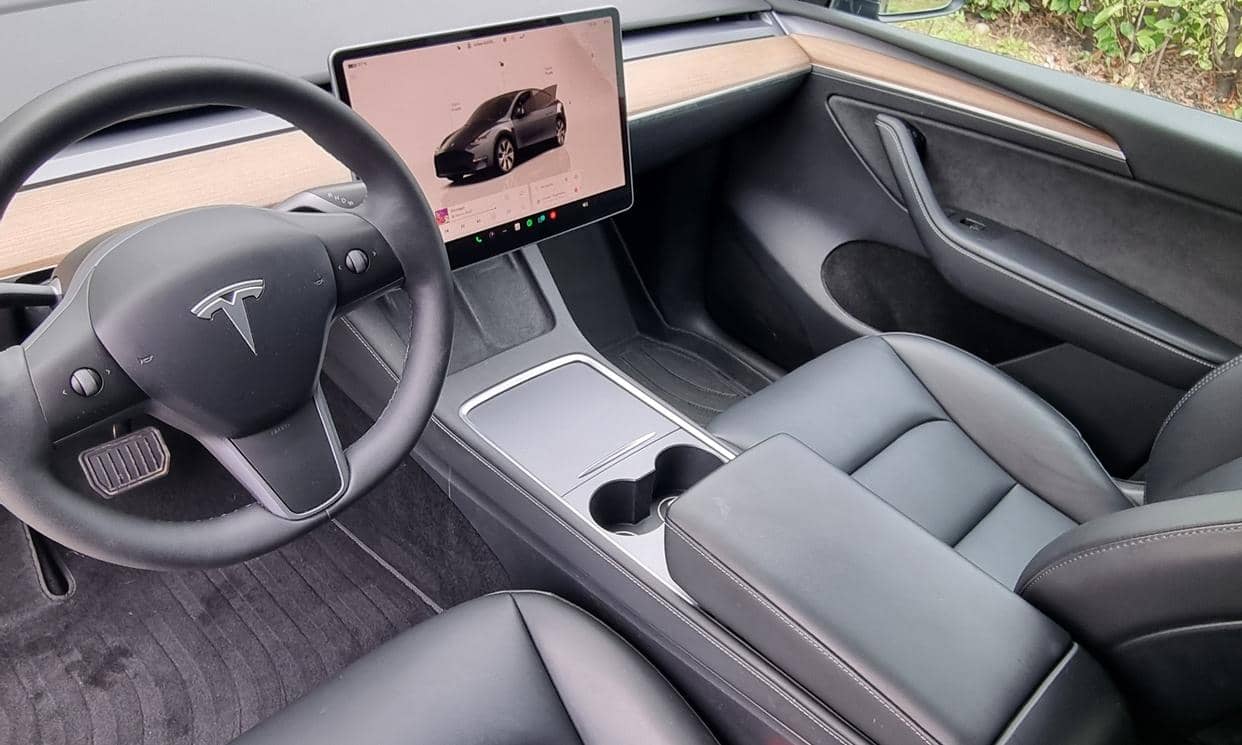 Tesla MODEL Y — photo 6
