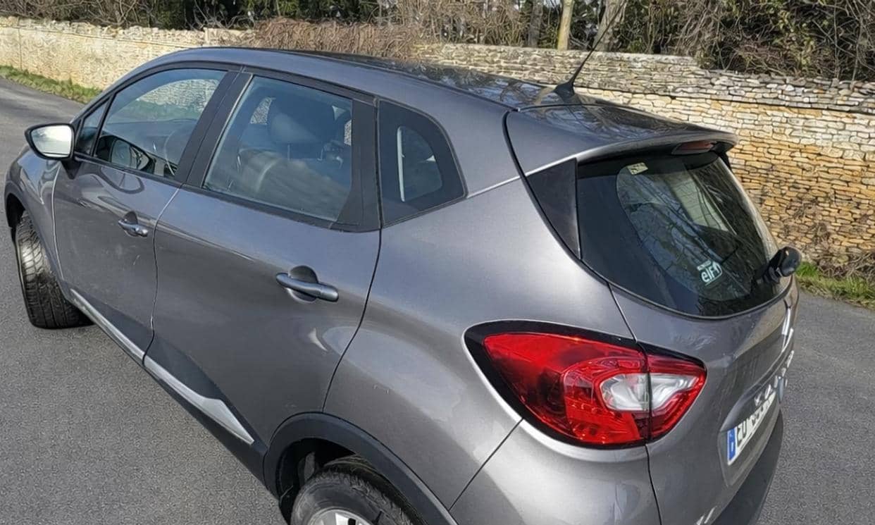 Renault CAPTUR — photo 3