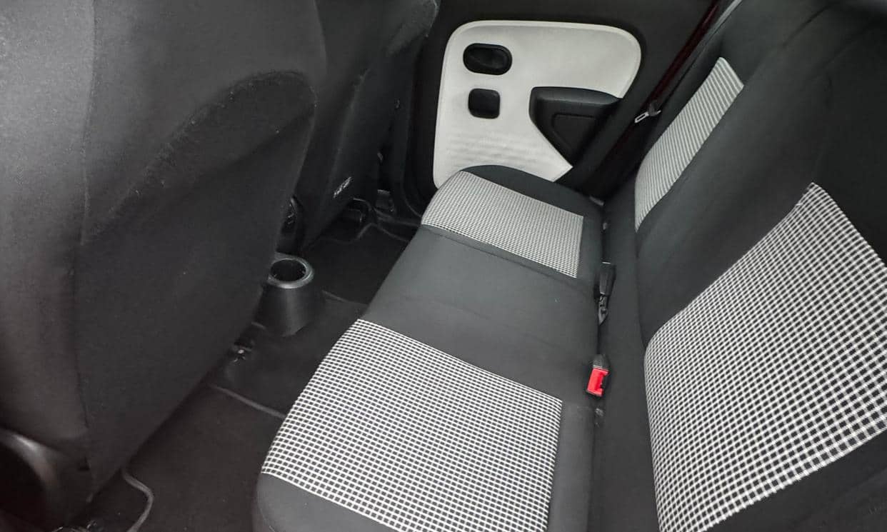 Renault TWINGO III — photo 13
