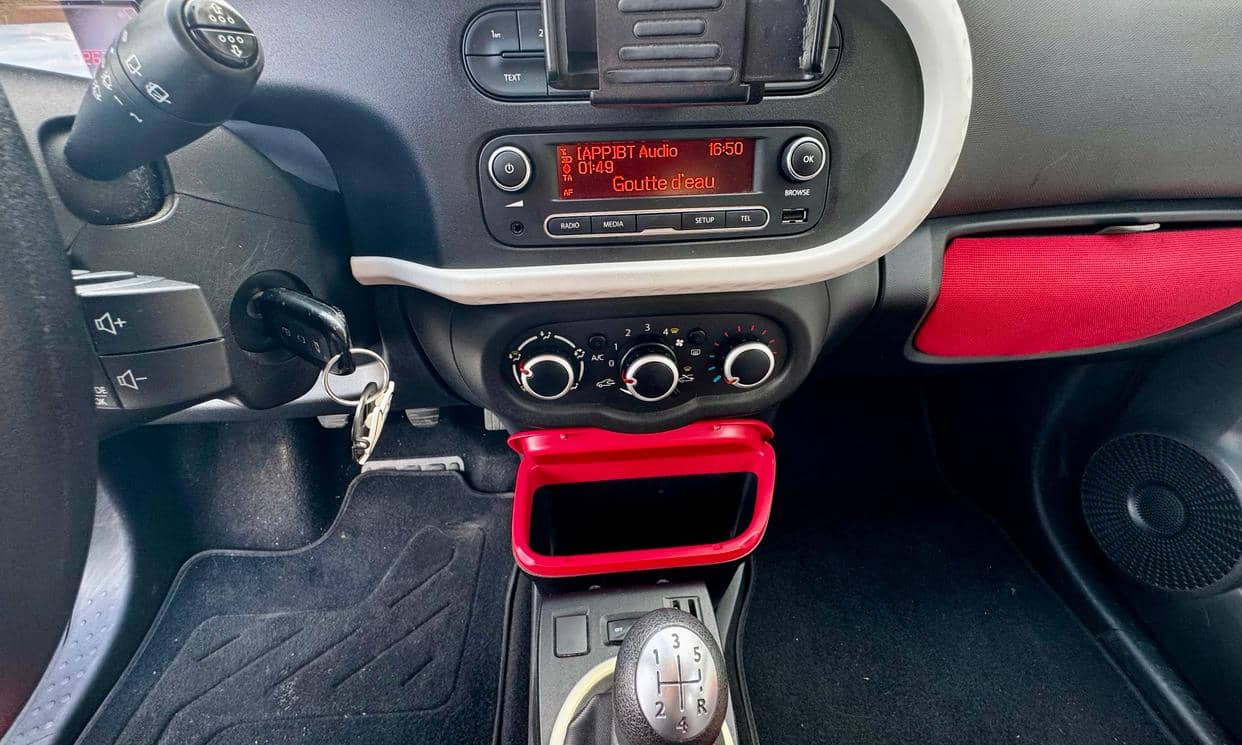 Renault TWINGO III — photo 7