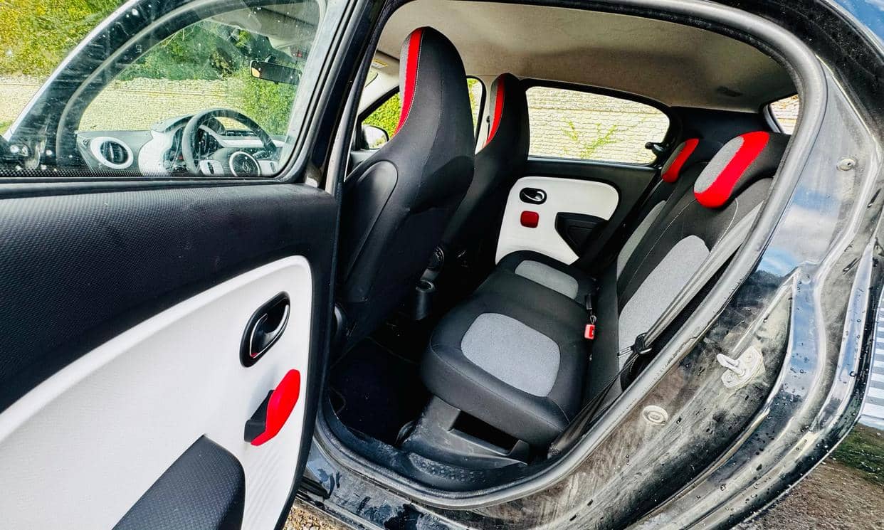 Renault TWINGO III — photo 9