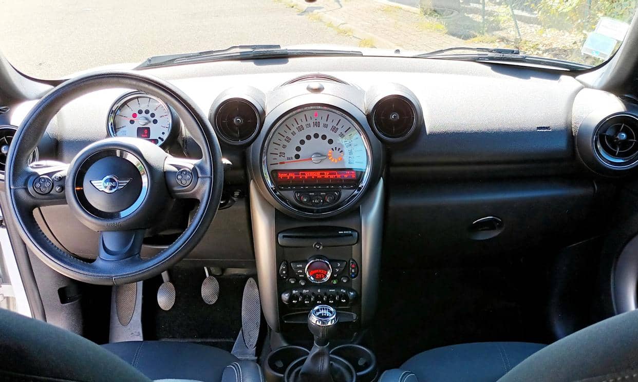 MINI COUNTRYMAN — photo 5