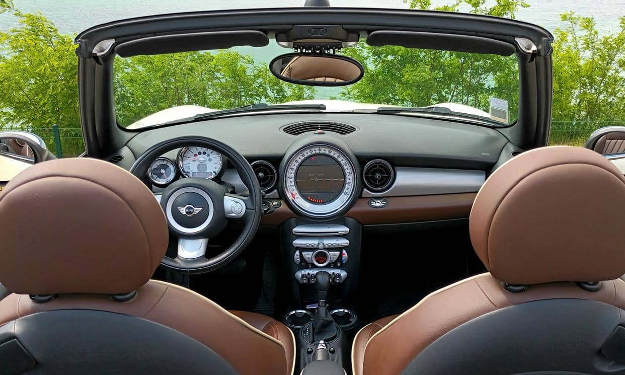 MINI CABRIOLET — photo 8
