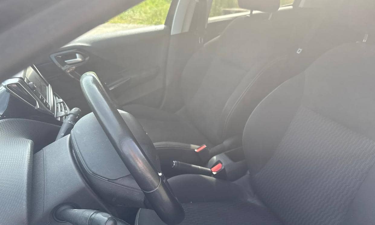 Peugeot 208 — photo 5