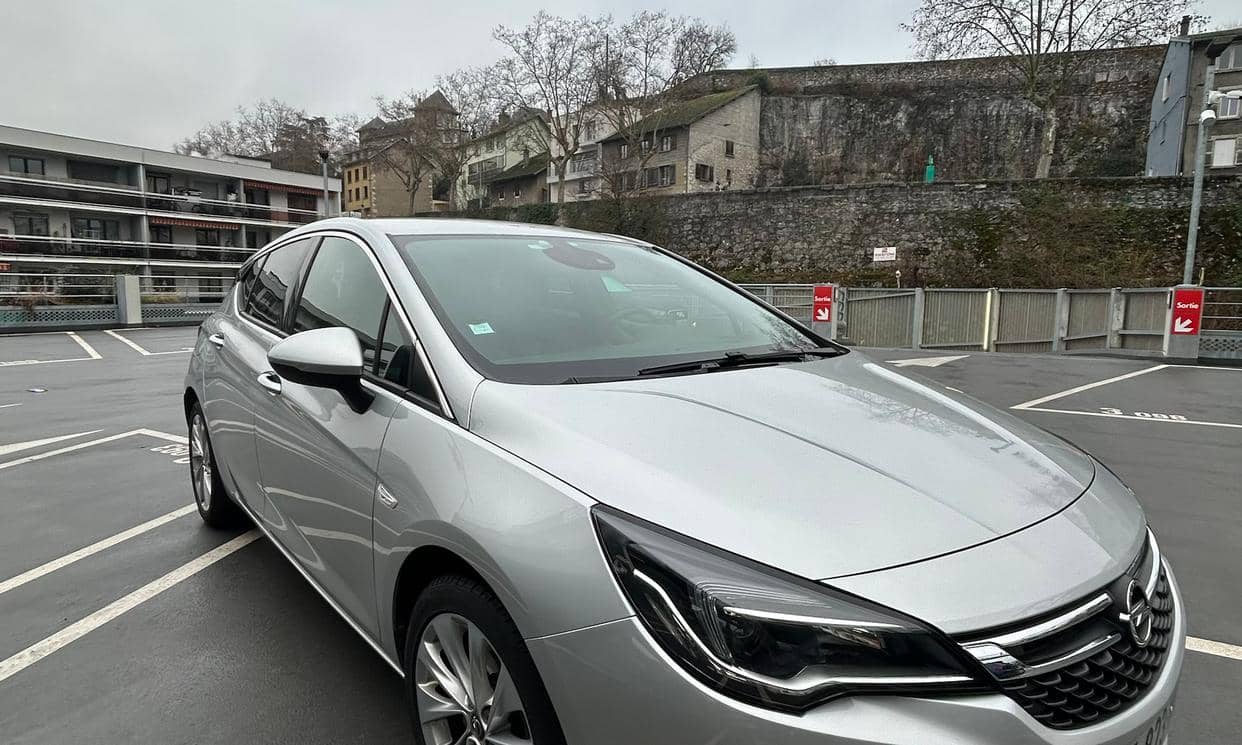 Opel ASTRA — photo 3