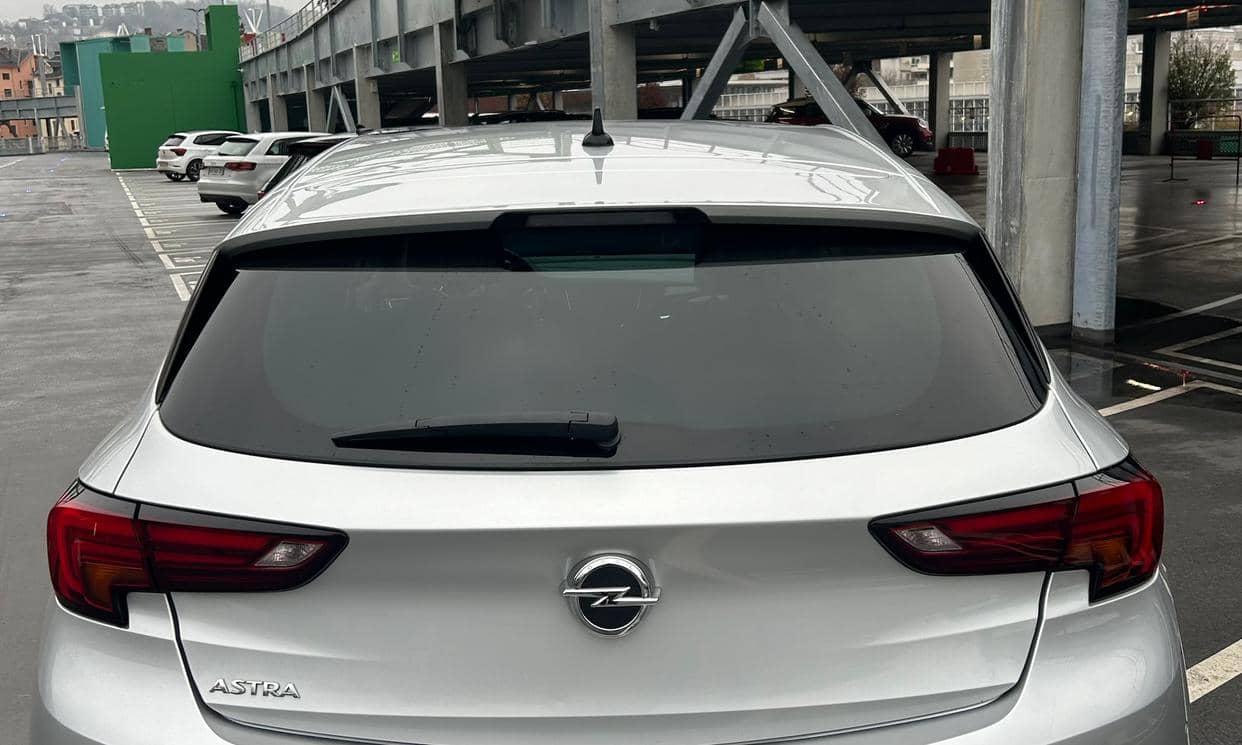 Opel ASTRA — photo 5