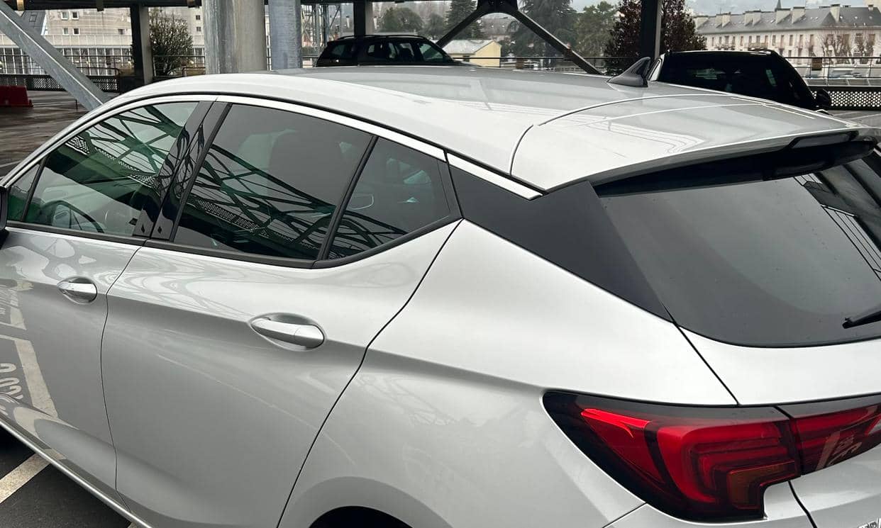 Opel ASTRA — photo 6