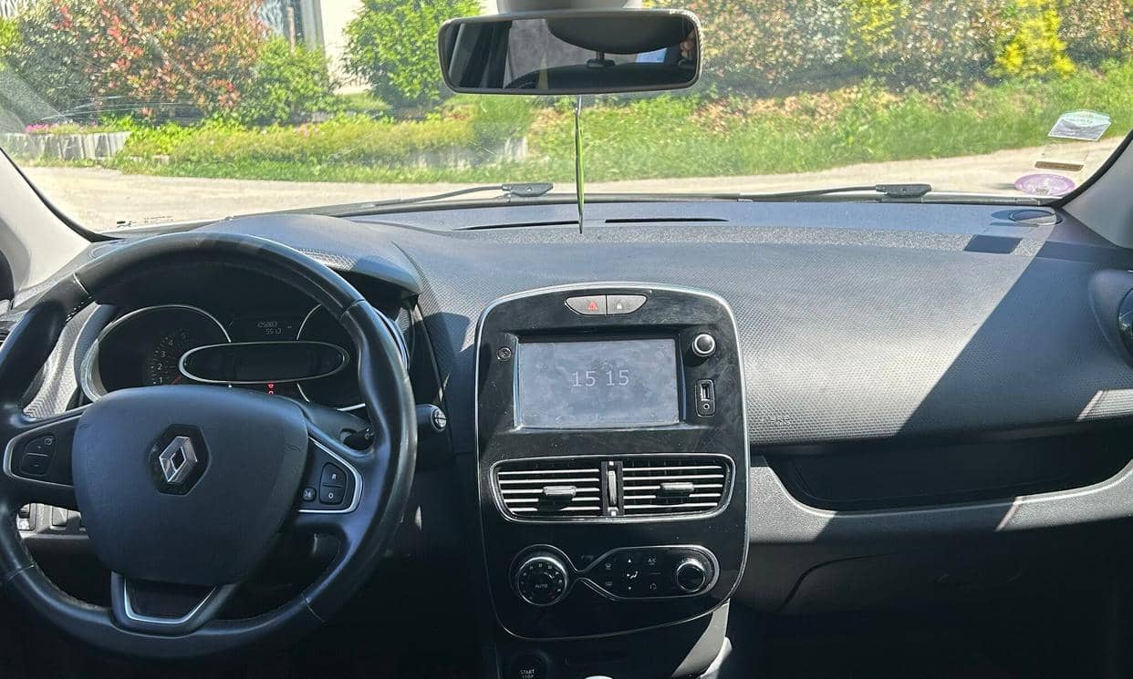 Renault CLIO IV — photo 6