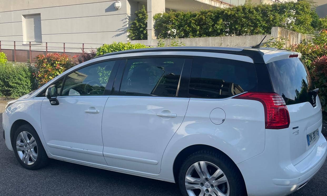 Peugeot 5008 — photo 3