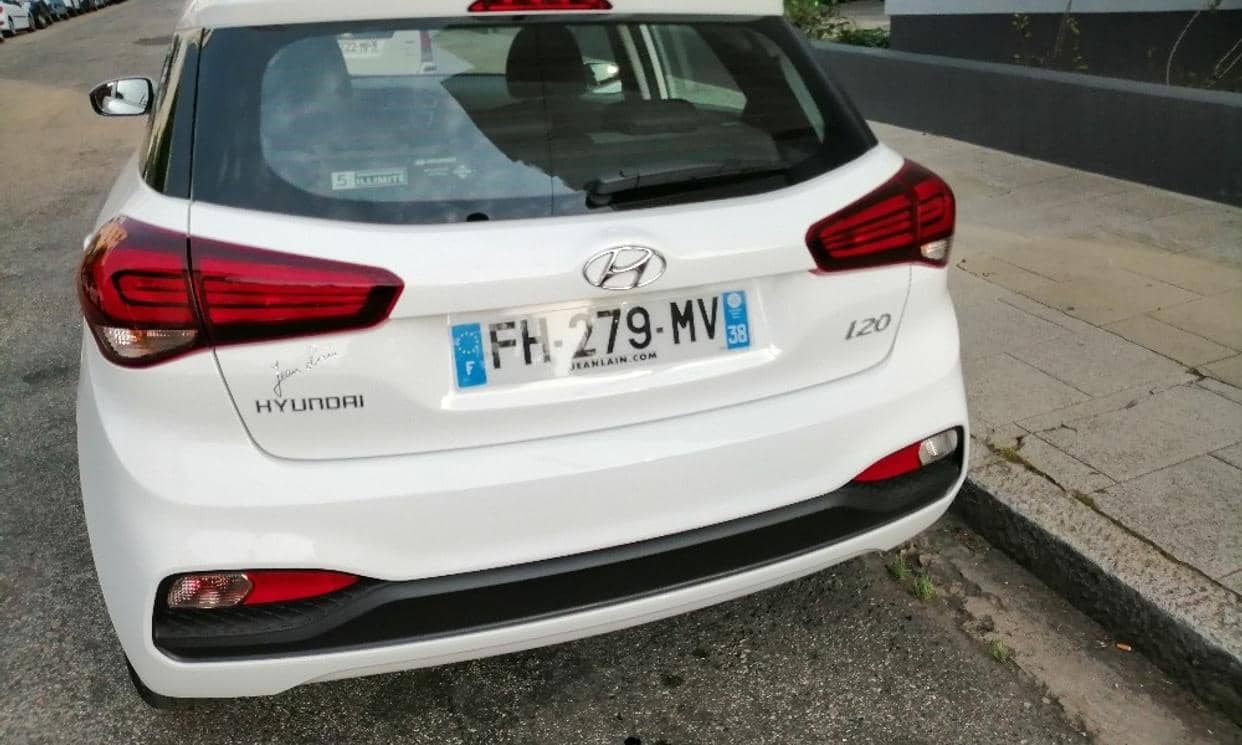 Hyundai i20 — photo 3