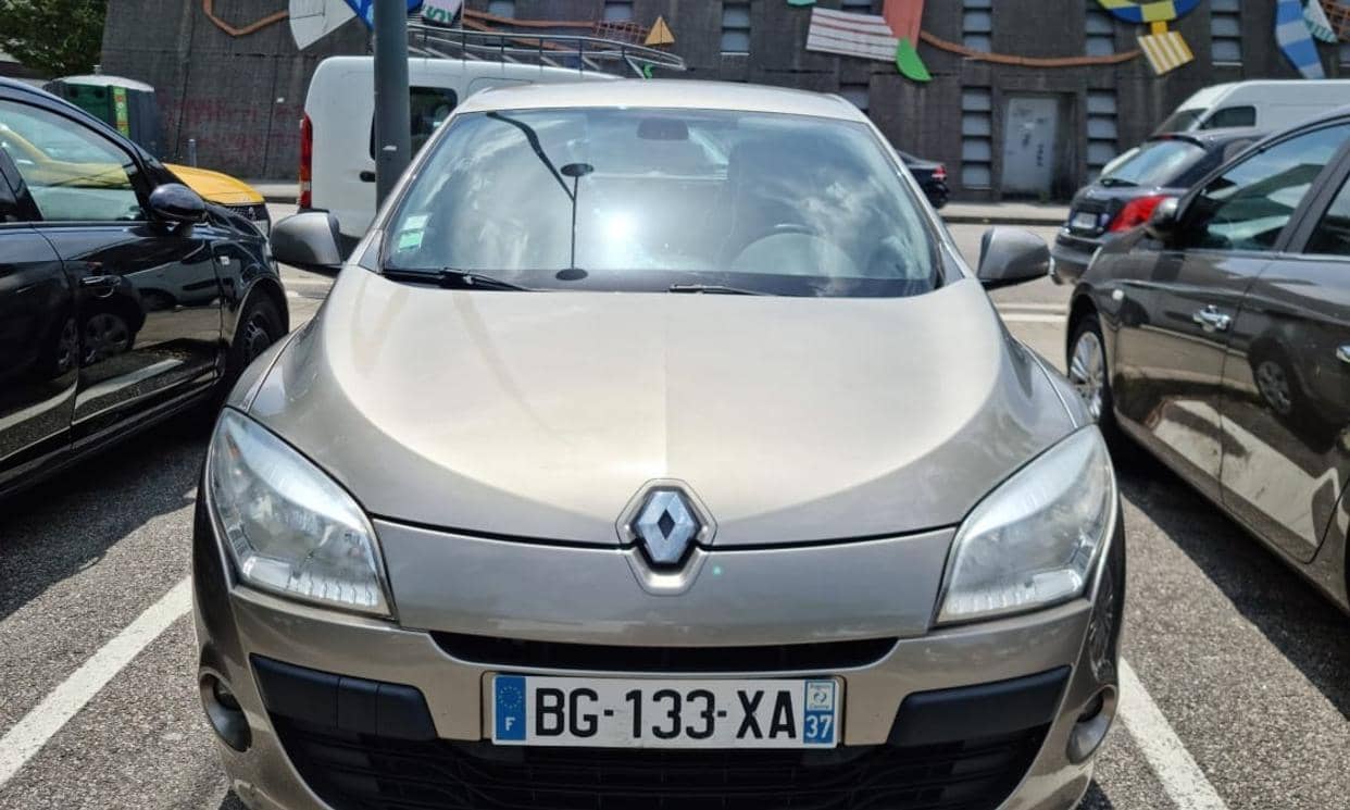 Renault MEGANE III — photo 4