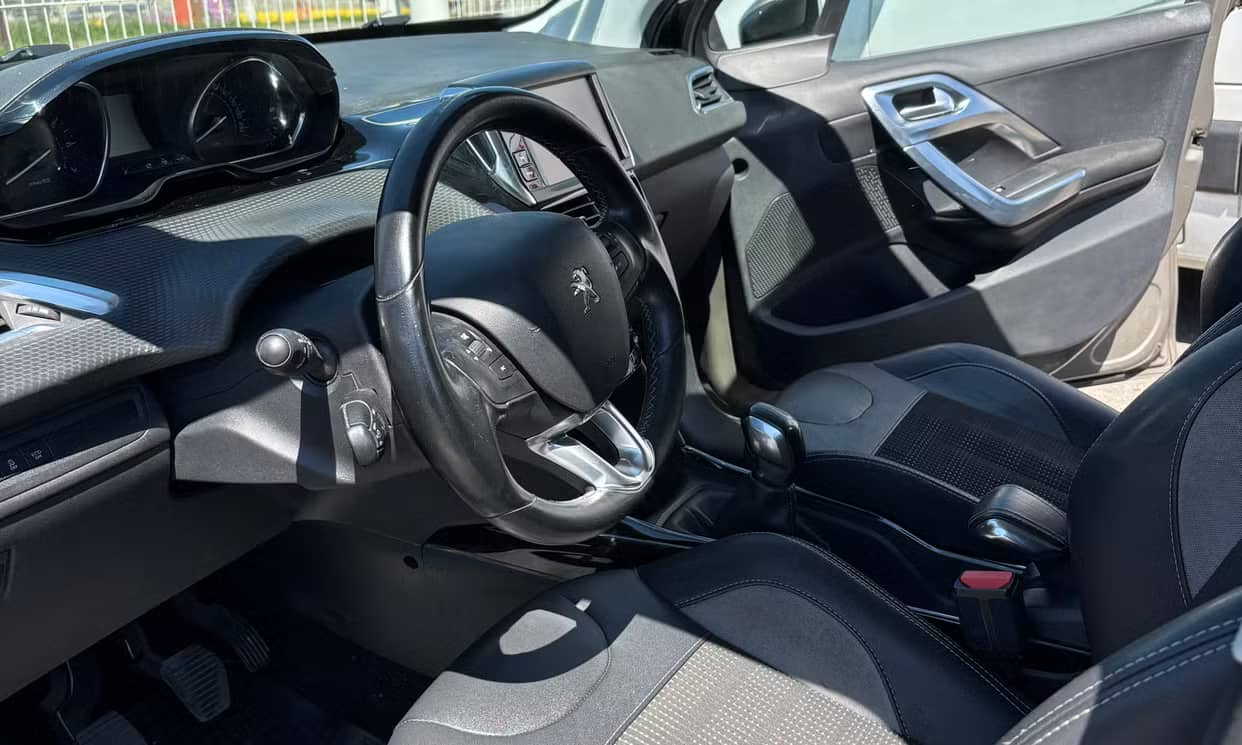 Peugeot 2008 — photo 6