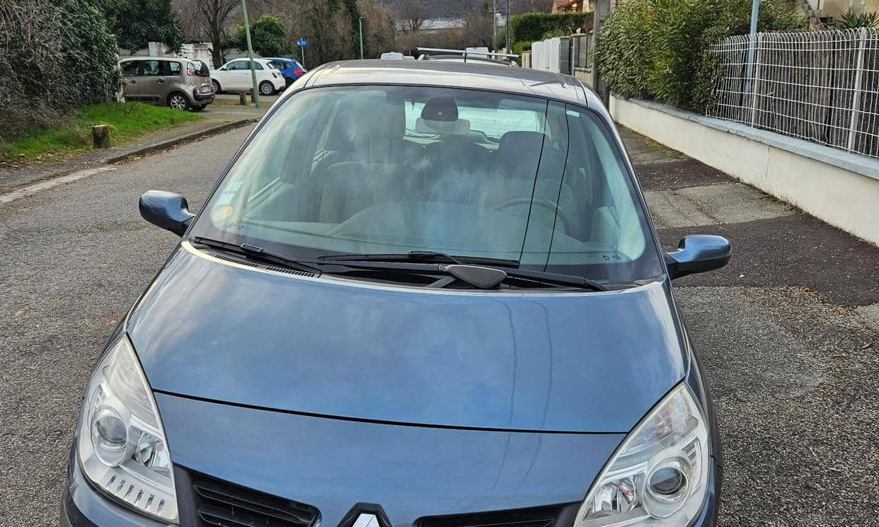 Renault SCENIC II — photo 3