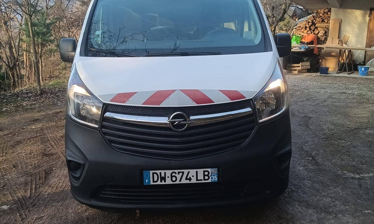 Opel VIVARO — photo 3