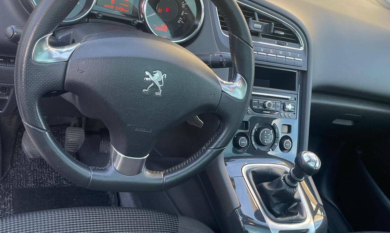 Peugeot 5008 — photo 8