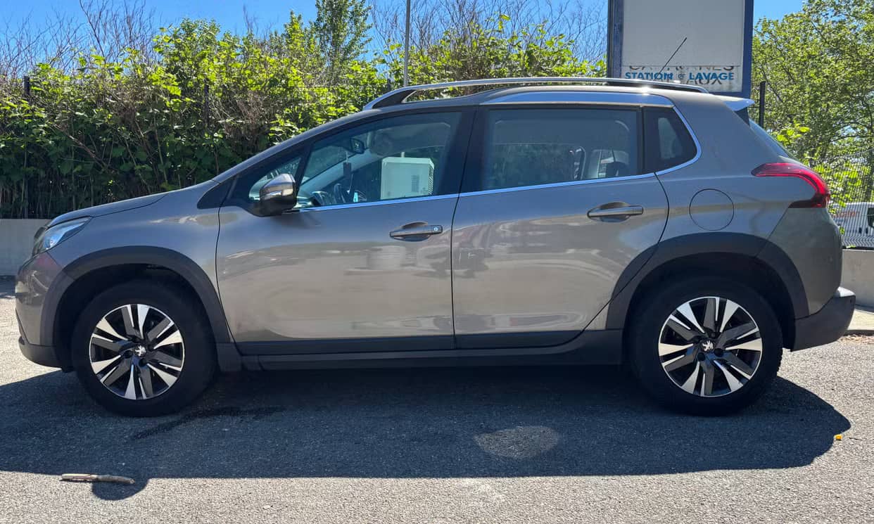 Peugeot 2008 — photo 9