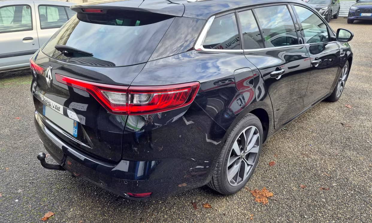 Renault MEGANE IV — photo 4