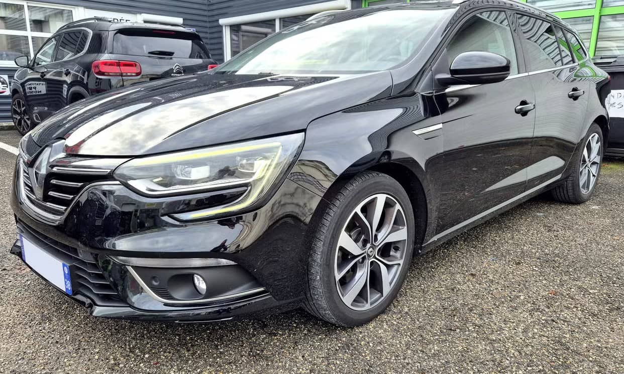 Renault MEGANE IV — photo 6