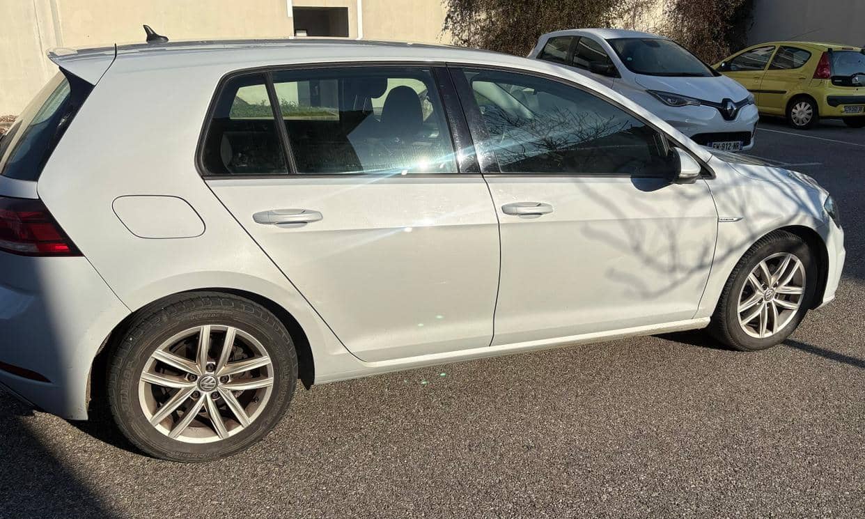 Volkswagen GOLF — photo 6