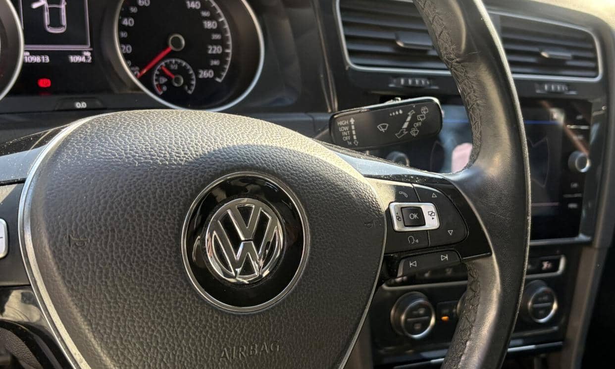 Volkswagen GOLF — photo 8