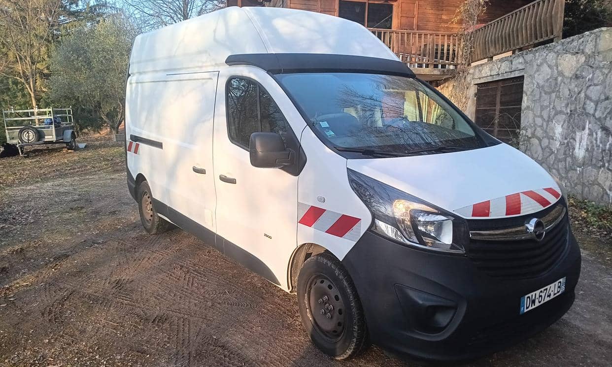 Opel VIVARO — photo 8