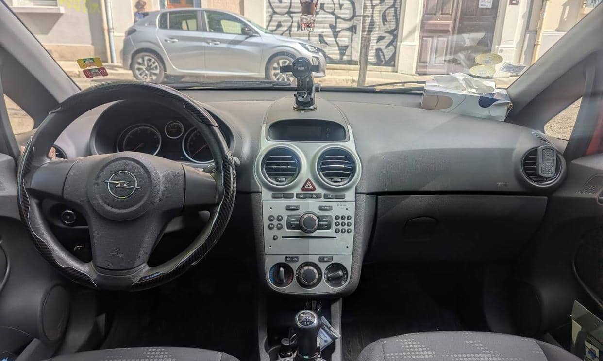 Opel CORSA — photo 6