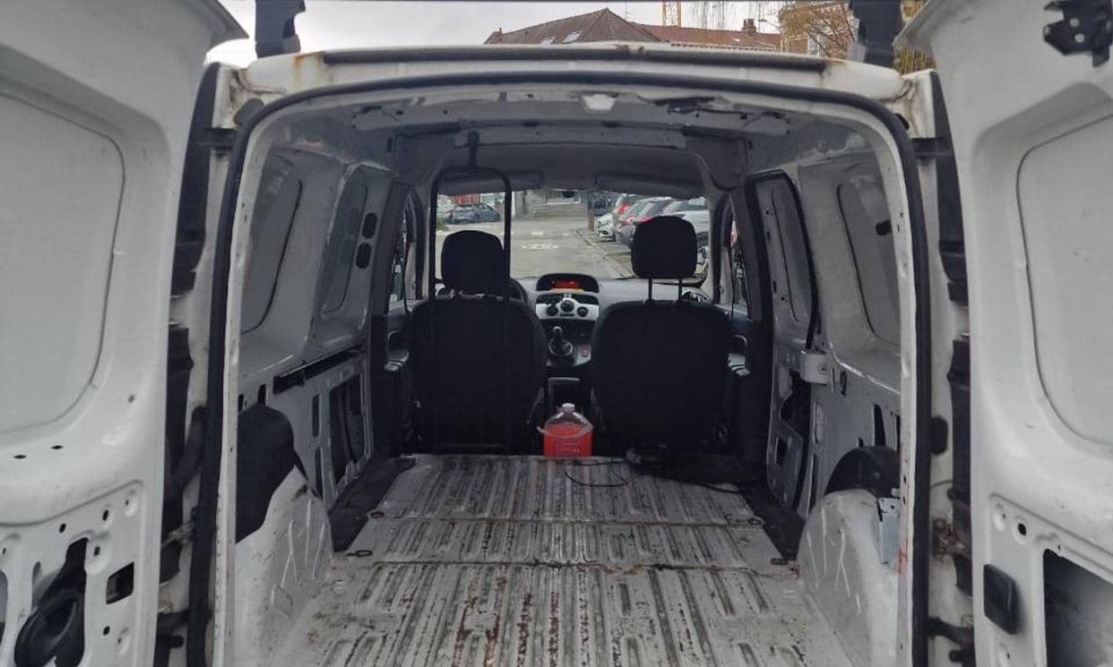 Renault KANGOO EXPRESS II — photo 11