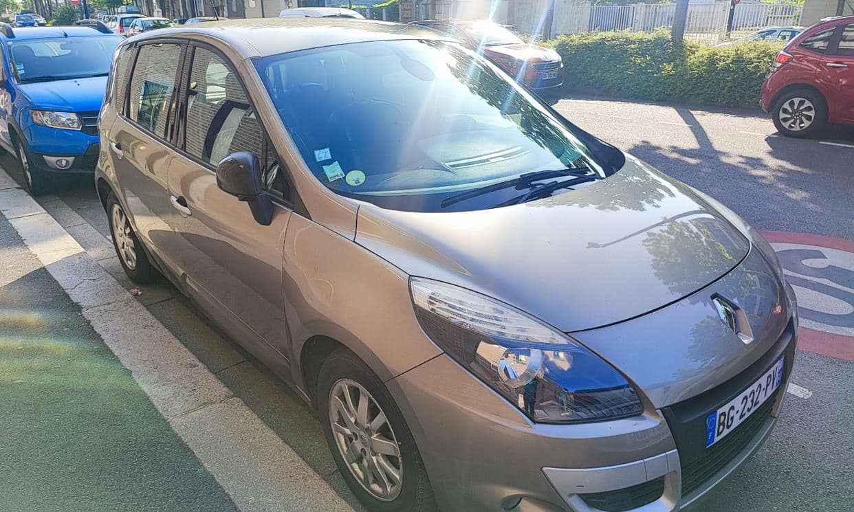 Renault SCENIC III — photo 3