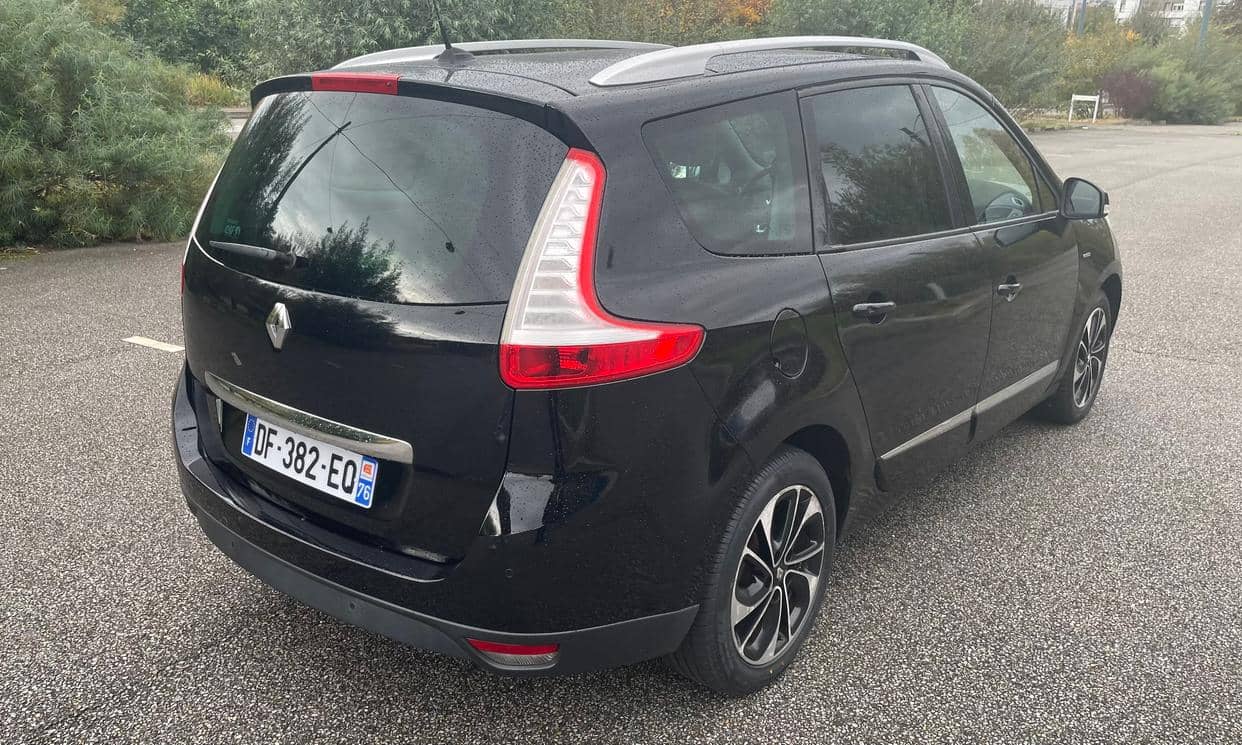 Renault GRAND SCENIC III — photo 6
