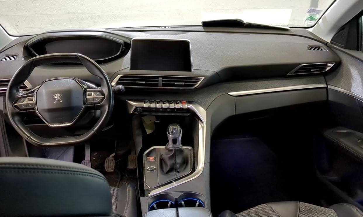Peugeot 3008 — photo 2