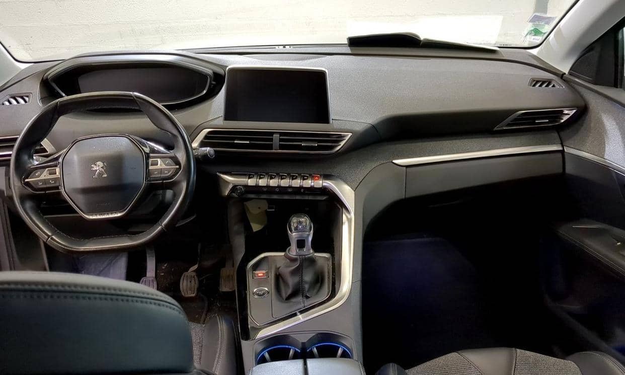 Peugeot 3008 — photo 9