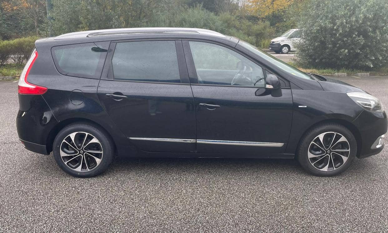 Renault GRAND SCENIC III — photo 7