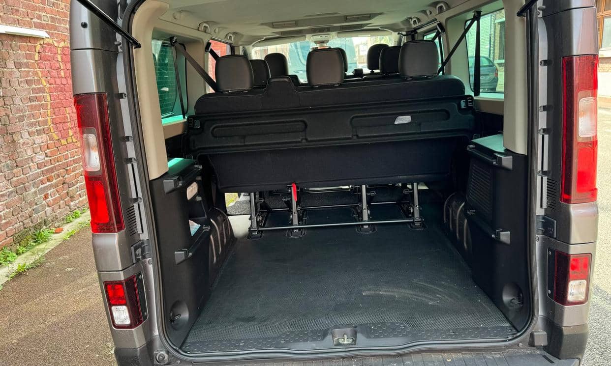 Renault TRAFIC COMBI — photo 10