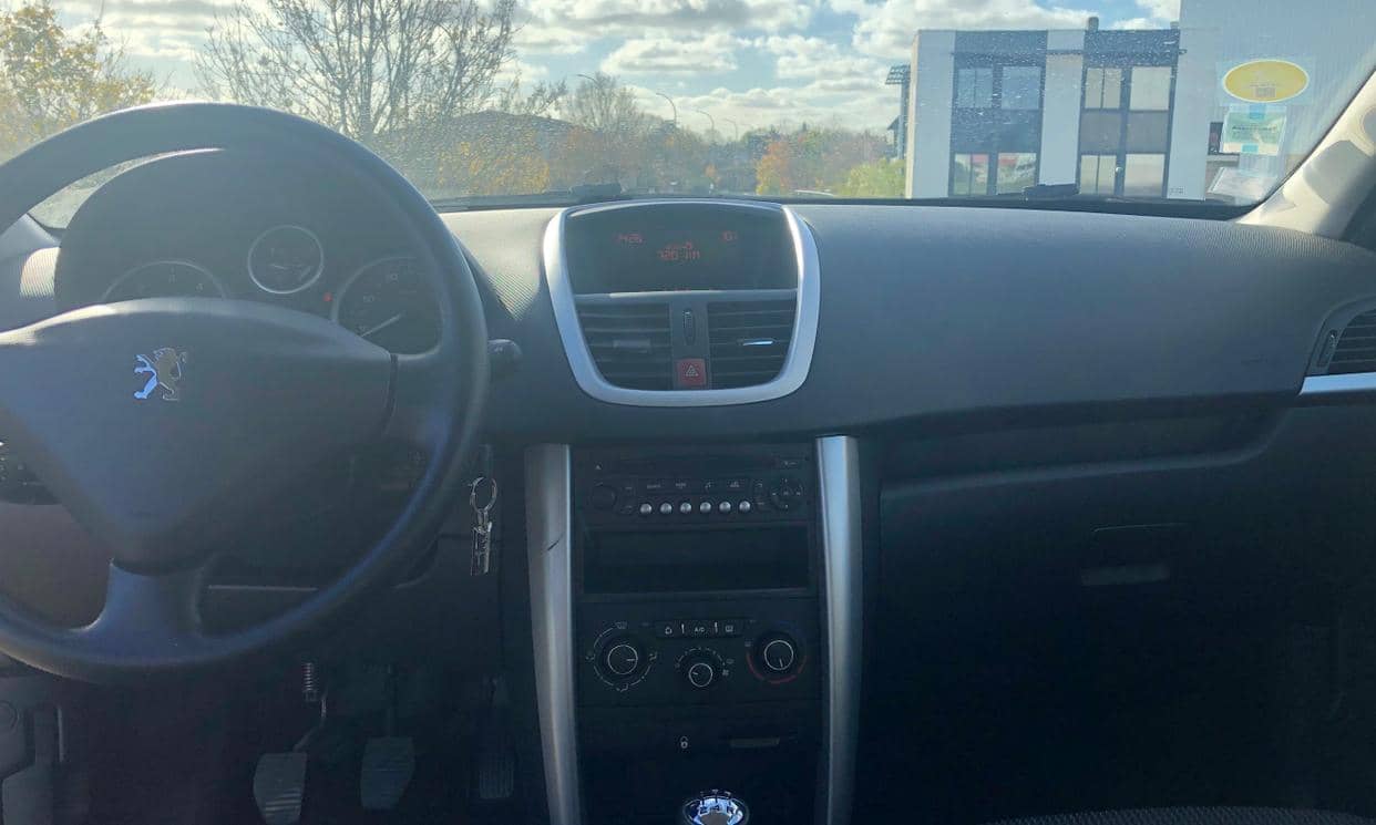 Peugeot 207+ — photo 3