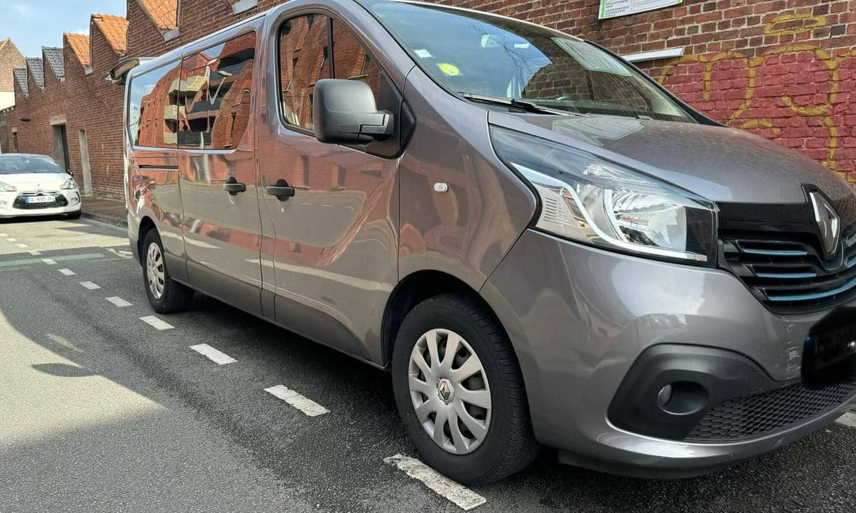 Renault TRAFIC COMBI — photo 5