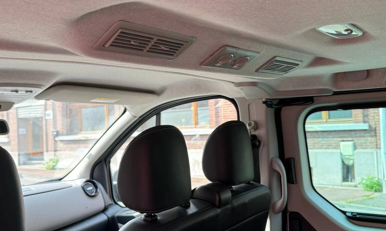 Renault TRAFIC COMBI — photo 13