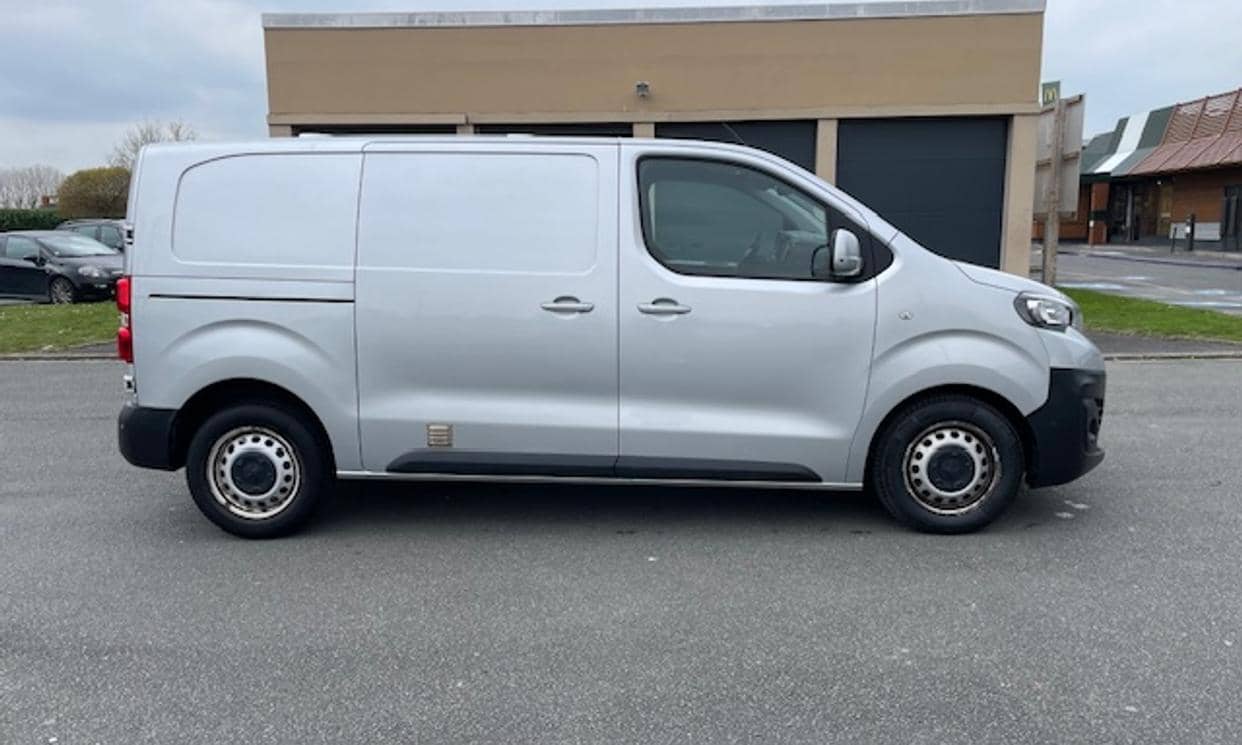 Peugeot EXPERT — photo 3
