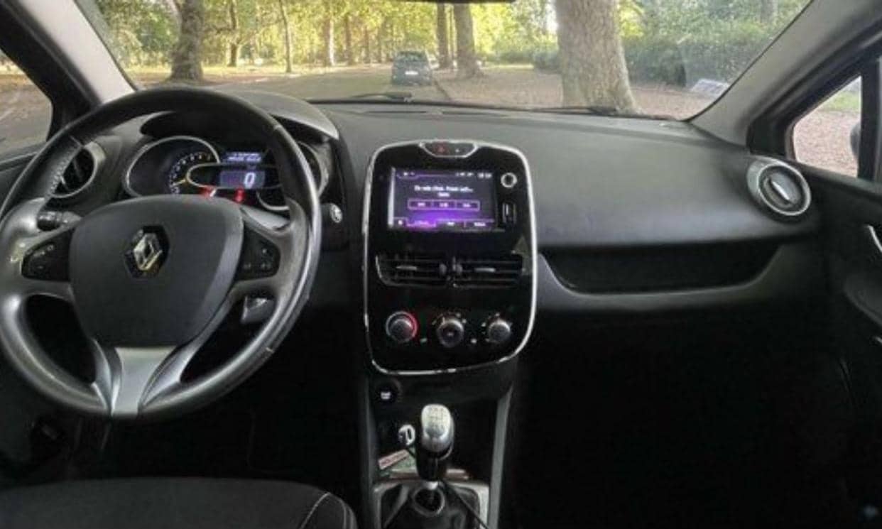 Renault CLIO IV — photo 3