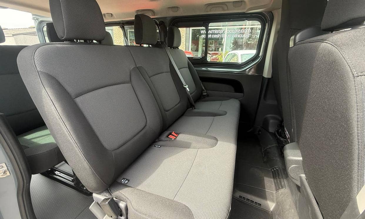 Renault TRAFIC III — photo 6
