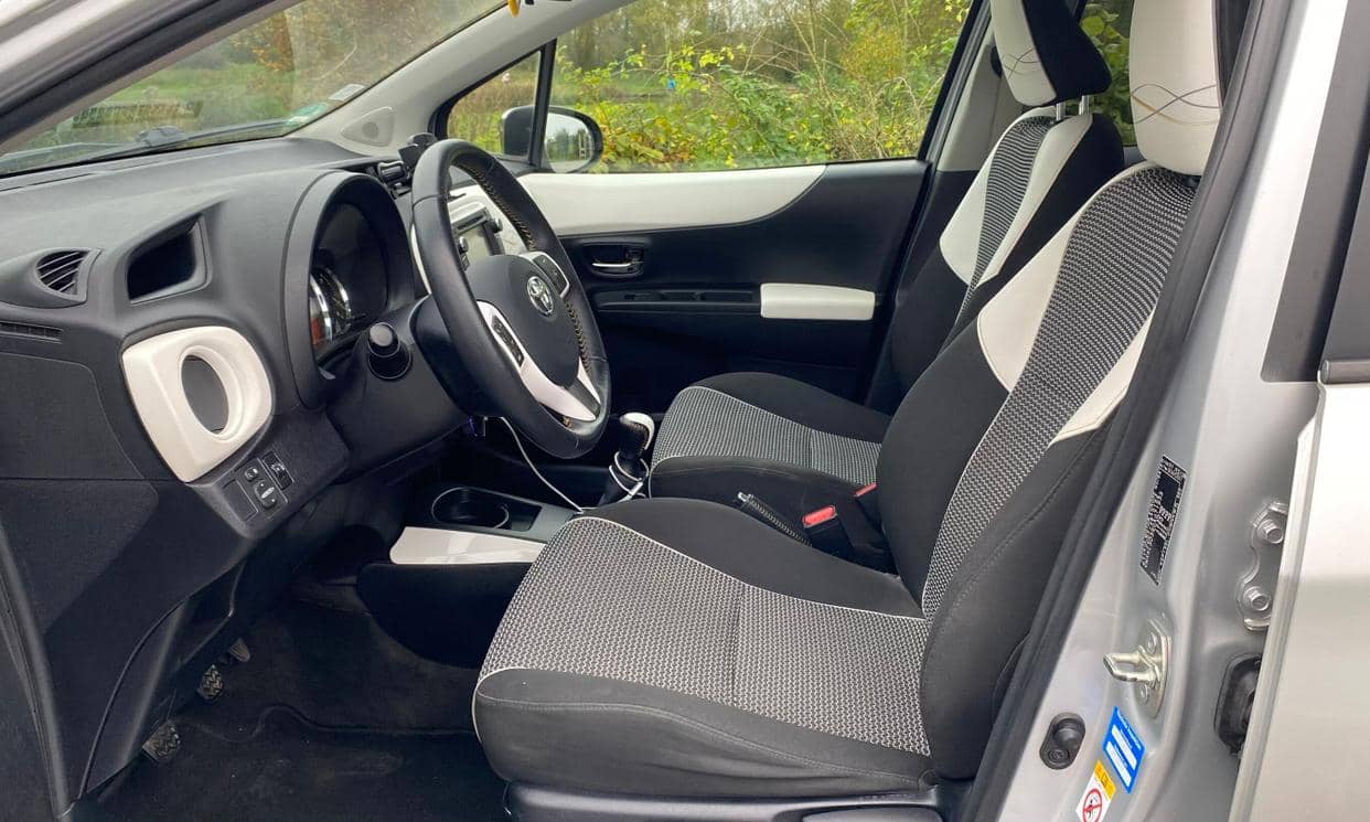 Toyota YARIS — photo 6