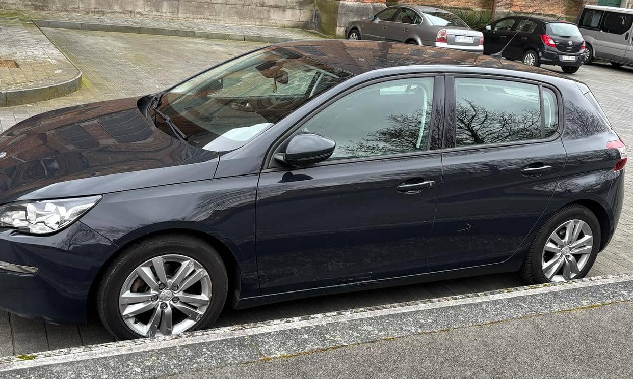 Peugeot 308 — photo 3