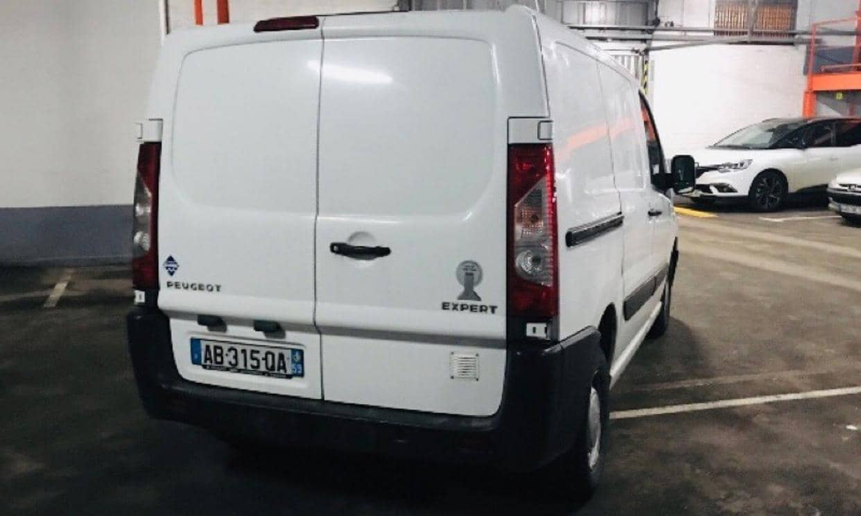 Peugeot EXPERT — photo 2