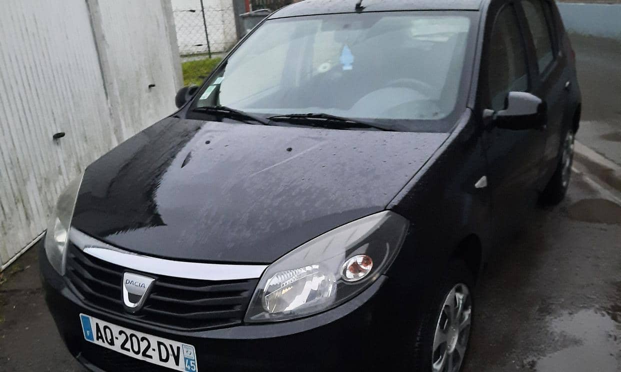 Dacia SANDERO — photo 2