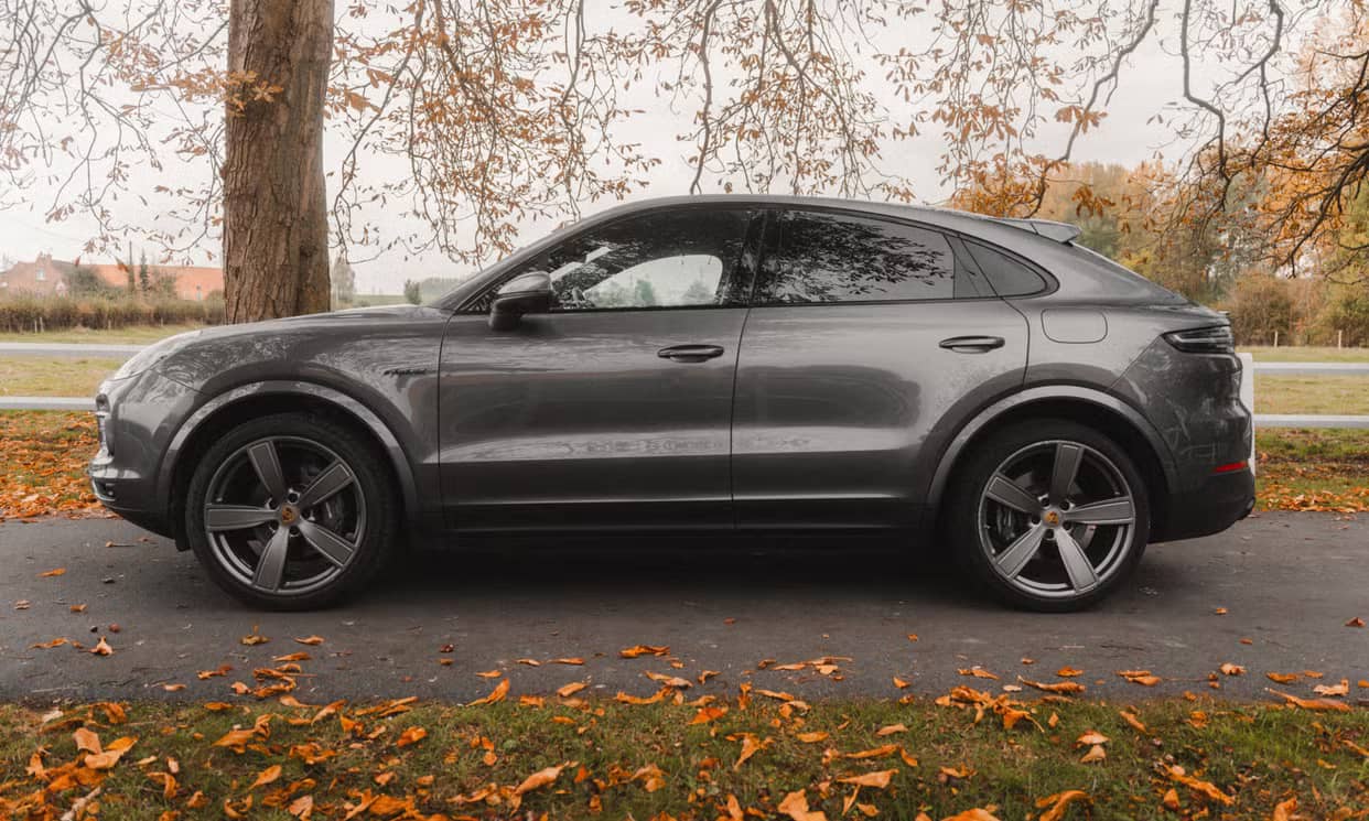 Porsche CAYENNE — photo 18