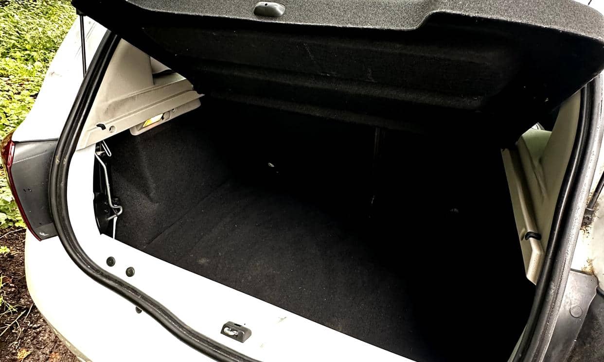 Dacia SANDERO — photo 16