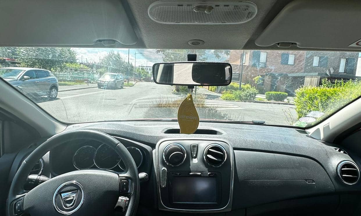 Dacia SANDERO — photo 3